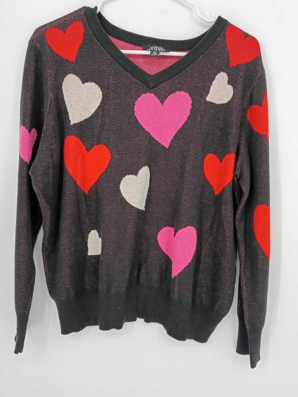 Black V-Neck Sweater with Red, Pink & Cream Hearts Coqutte Y2K Size XL